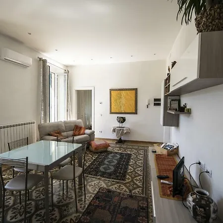 Annalisa's Flat Vakantiehuis