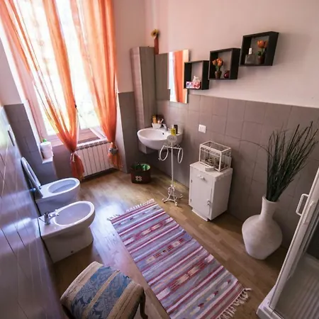 Annalisa's Flat * ラ・スペツィア